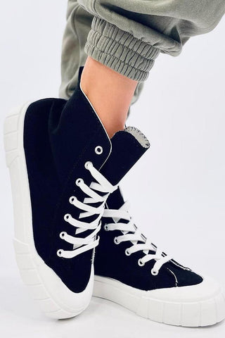 Sneakers | Spago Fashion