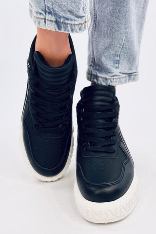 Sport Shoes | Spago Fashion