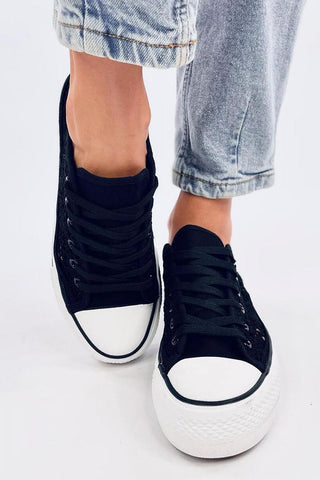 Sneakers | Spago Fashion