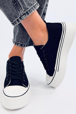 Sneakers | Spago Fashion