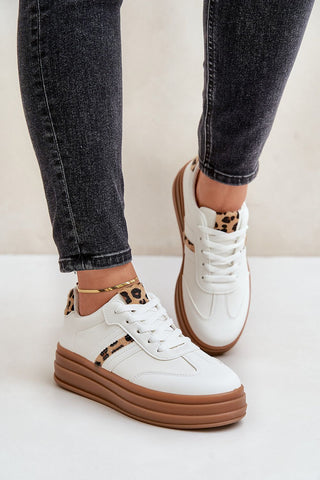 Sport Shoes | Spago Fashion