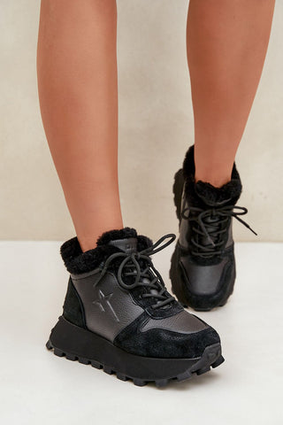 Sport Shoes | Spago Fashion