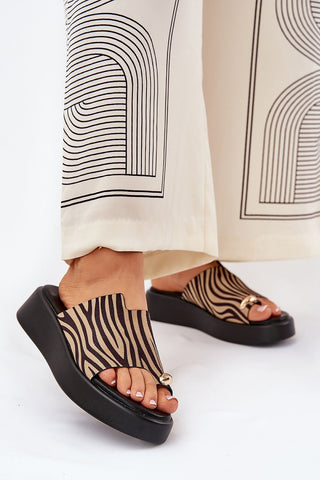  Flip-flops model 209951 Step in style 