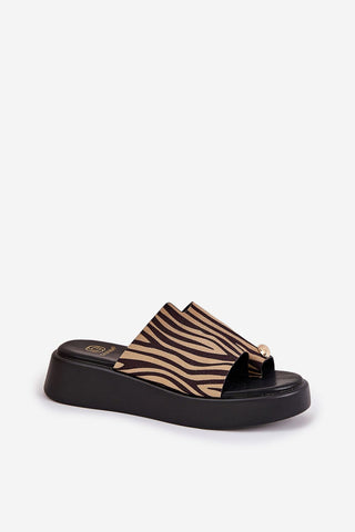  Flip-flops model 209951 Step in style 