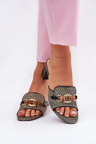  Flip-flops model 210779 Step in style 